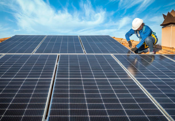 Best Roof Maintenance and Cleaning  in Bertsch Oceanview, CA